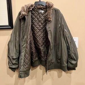 Lightweight bomber jacket with fur trim. PLUS SIZE
